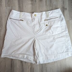 Lauren Ralph Lauren Cream Women's Shorts